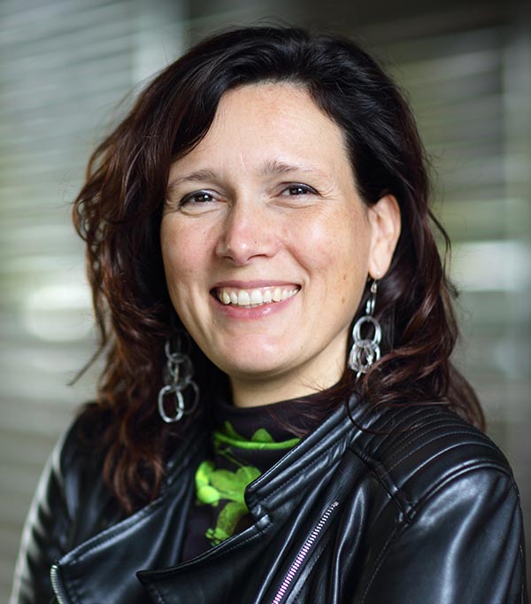 Angèle Reinders